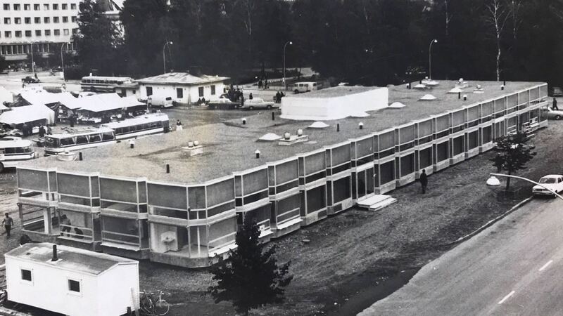 Toista kauppahallia rakennetaan vuonna 1968. Kuva Pohjois-Karjalan museo.